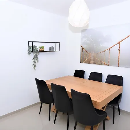 Yalarent Ariston Apartment & Penthouse Tibériade Extérieur photo